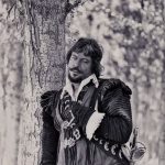 OLIVER REED THREE MUSKETEERS